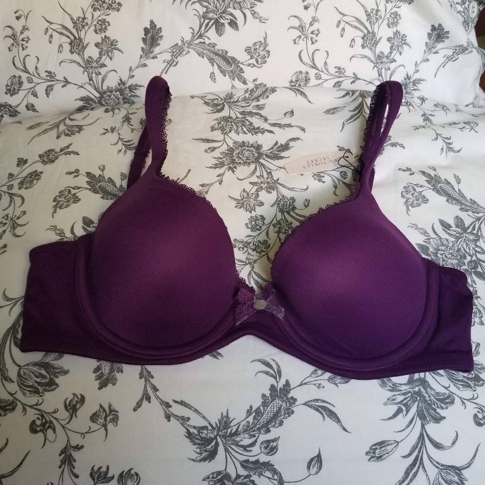 NWT Victoria's Secret bra